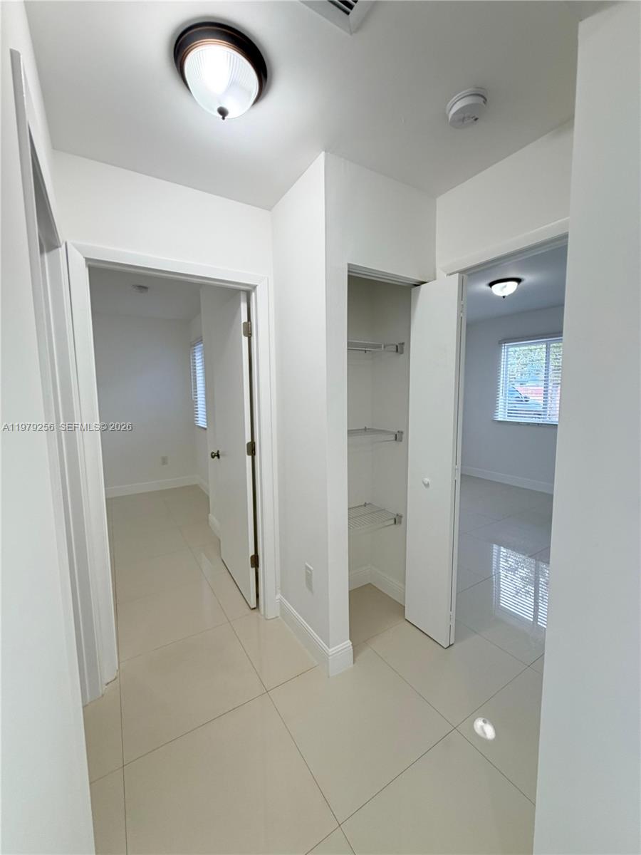 PINEAPPLE TRACE - Residential Lease