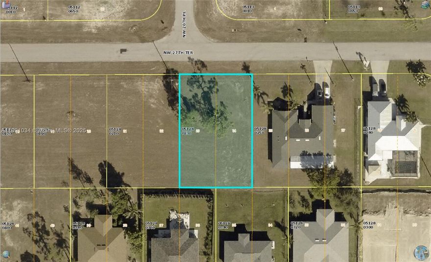 Exceptional location, build the house of your dreams.