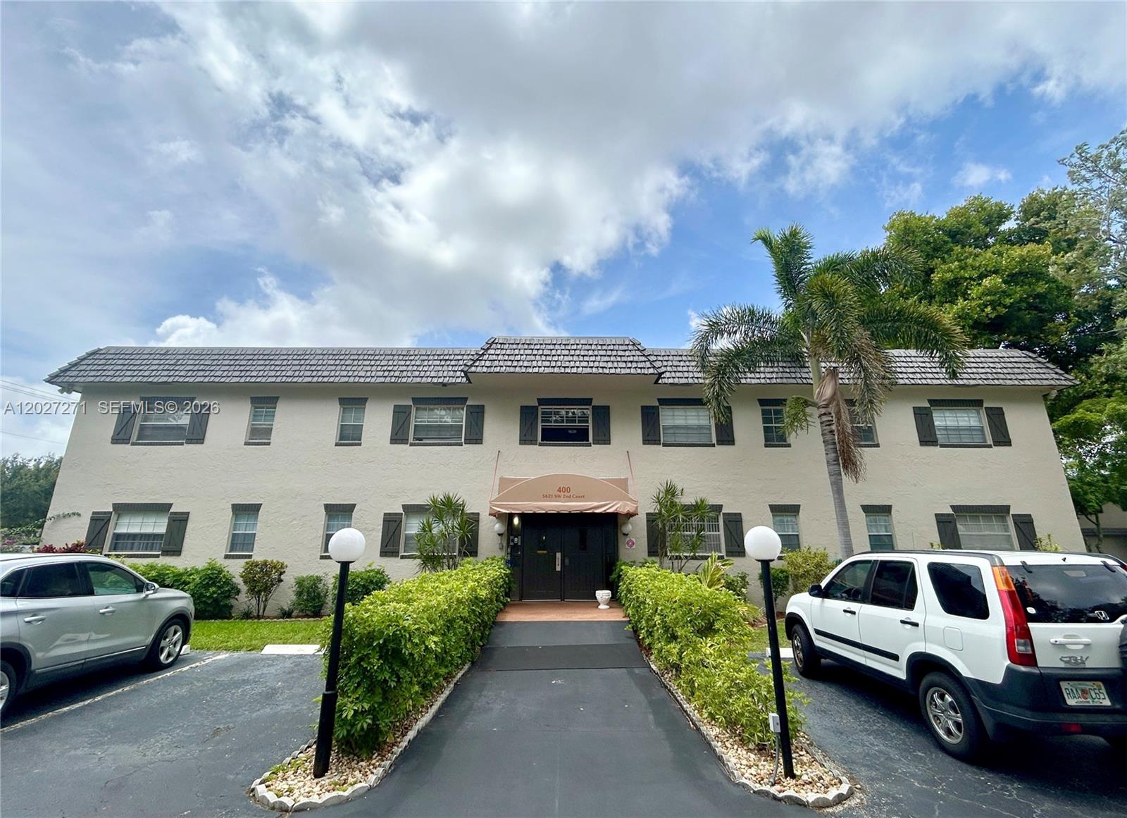 MEADOWS CONDO - Residential