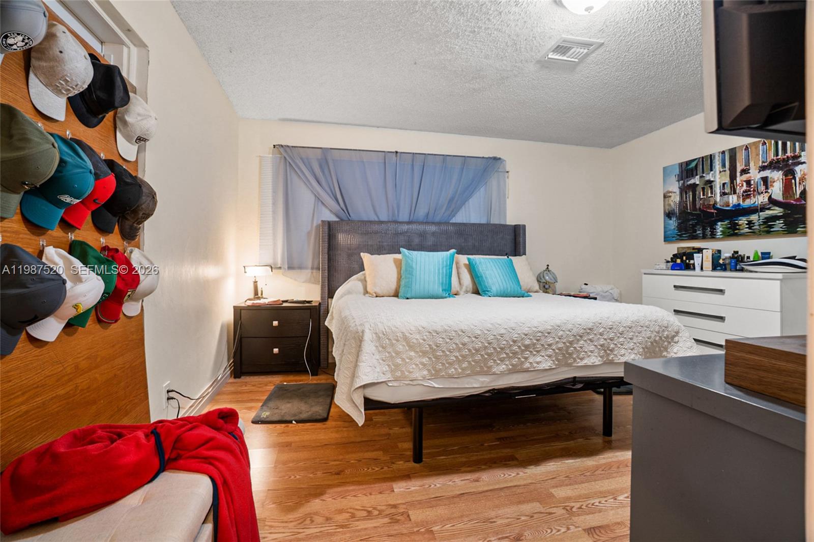 OAKLAND PARK 2ND ADD-RESU - Residential