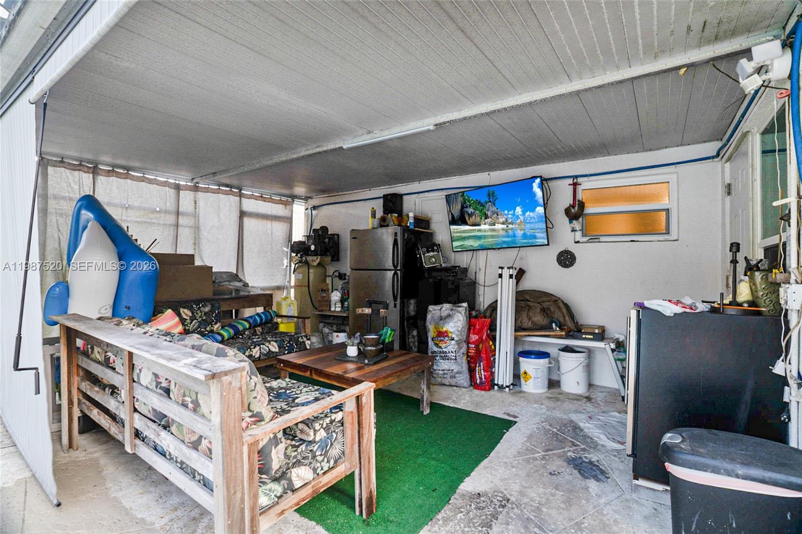 OAKLAND PARK 2ND ADD-RESU - Residential