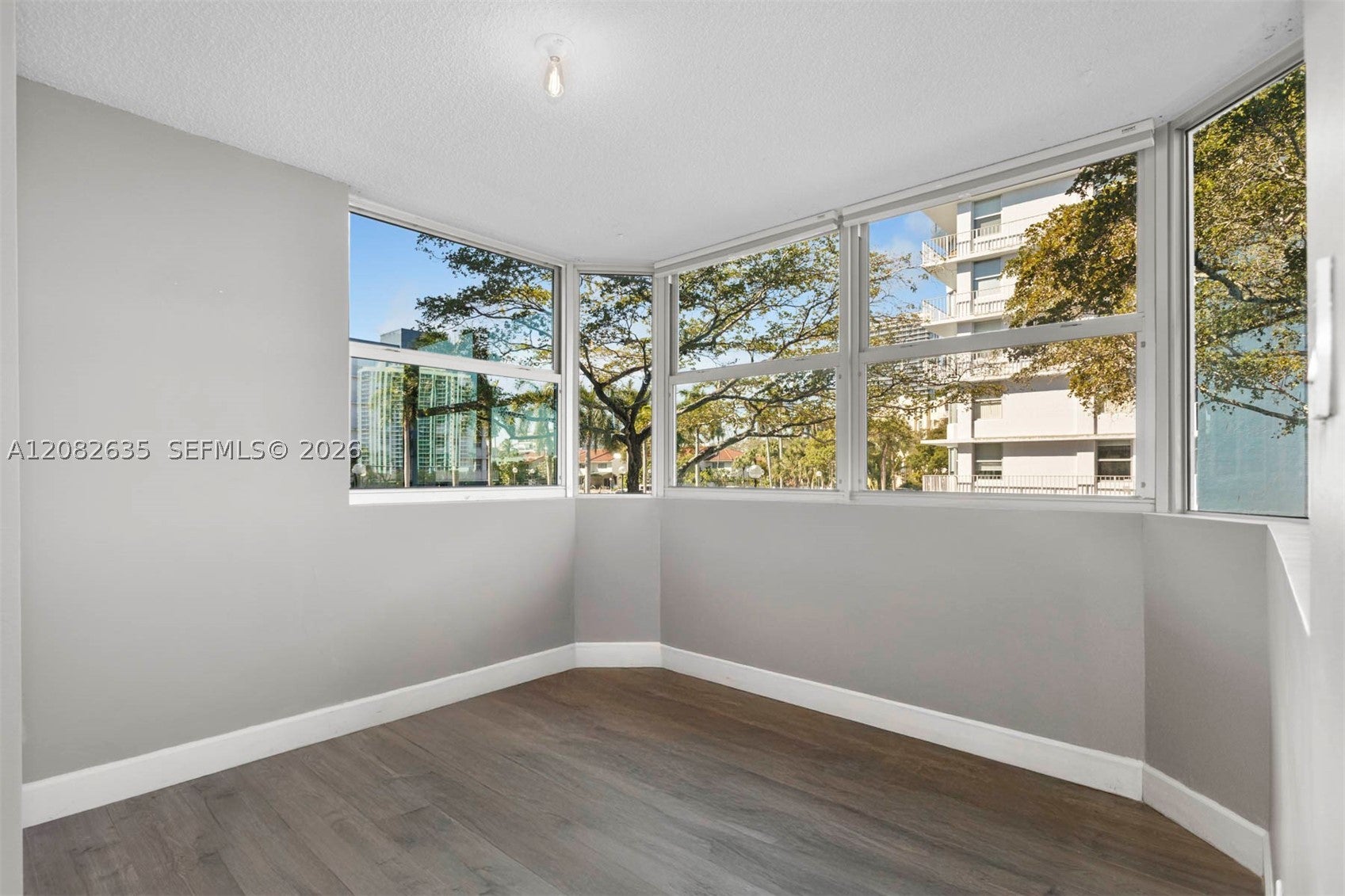16558 NE 26th Ave 2G