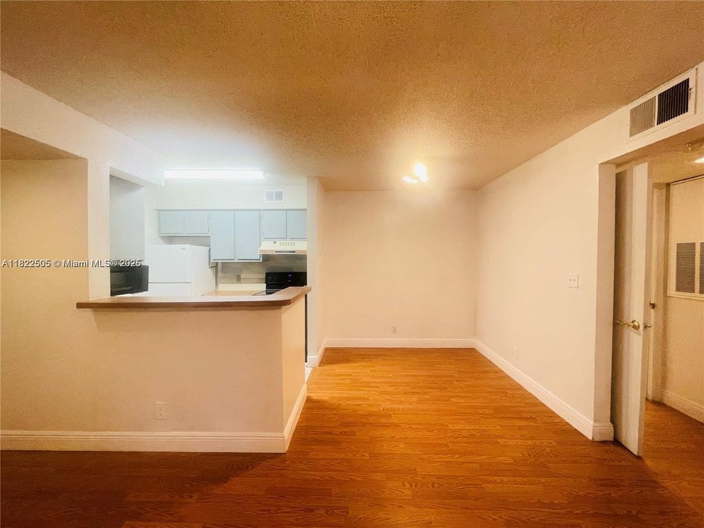 Photo of 2736 S University Dr #1102, Davie, FL 33328 (MLS # A11822505)