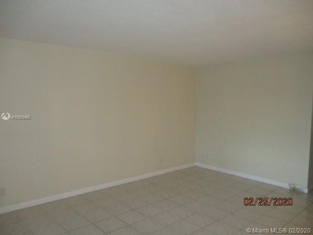 PARADISE VILLAS CONDO - Residential