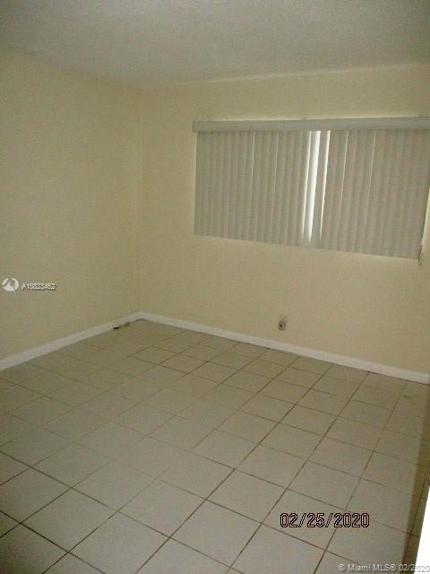 PARADISE VILLAS CONDO - Residential