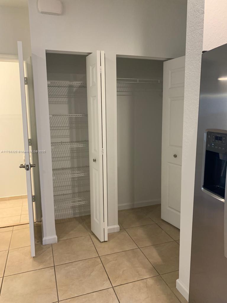 PALOMA LAKES PLAT - Residential