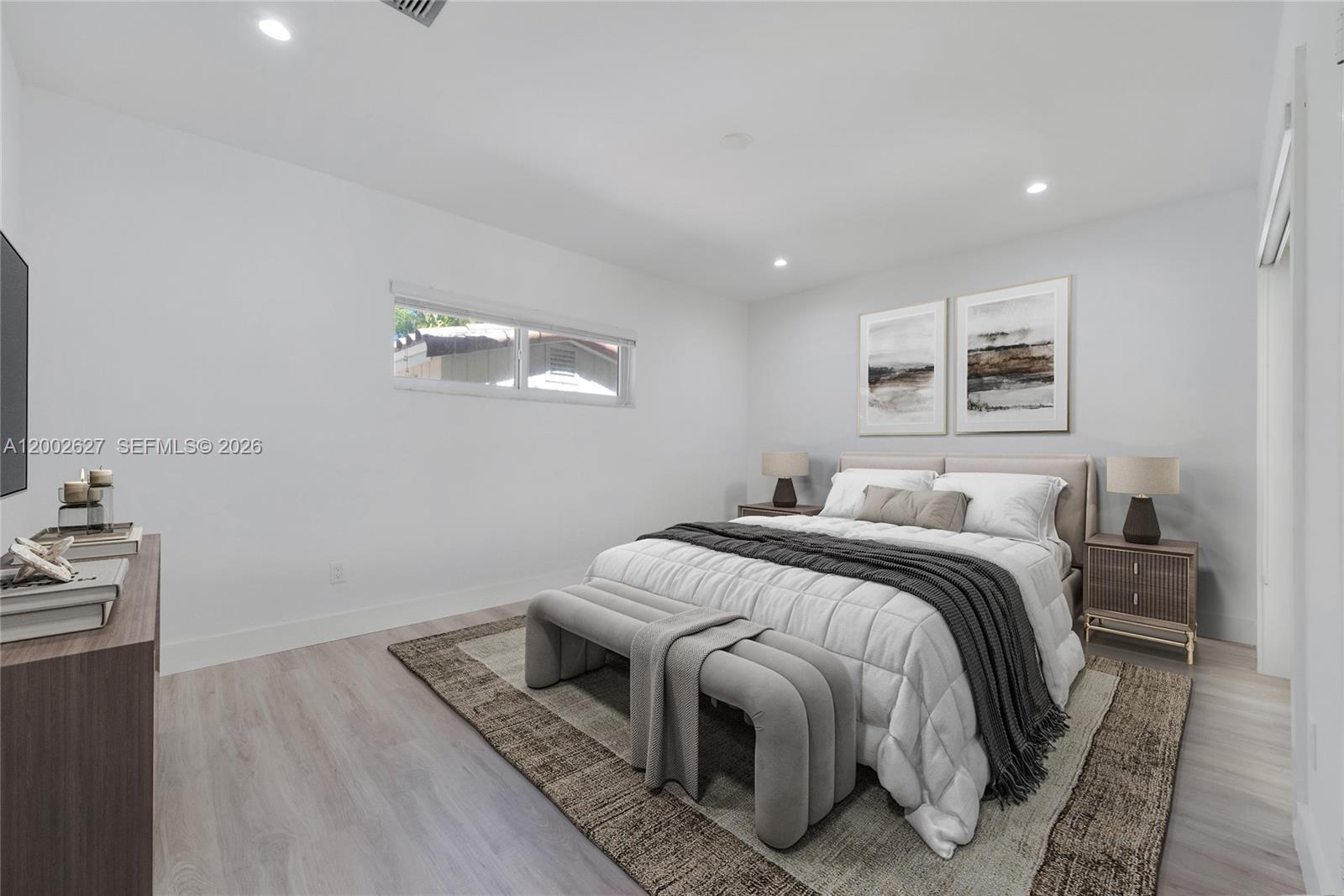 HAMMOCK PINES ESTATES - Residential Lease