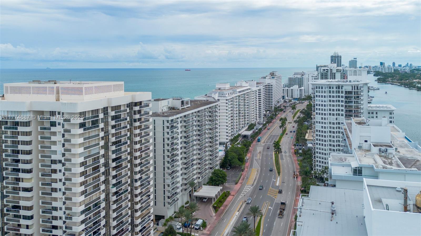 ARLEN BEACH CONDO - Residential