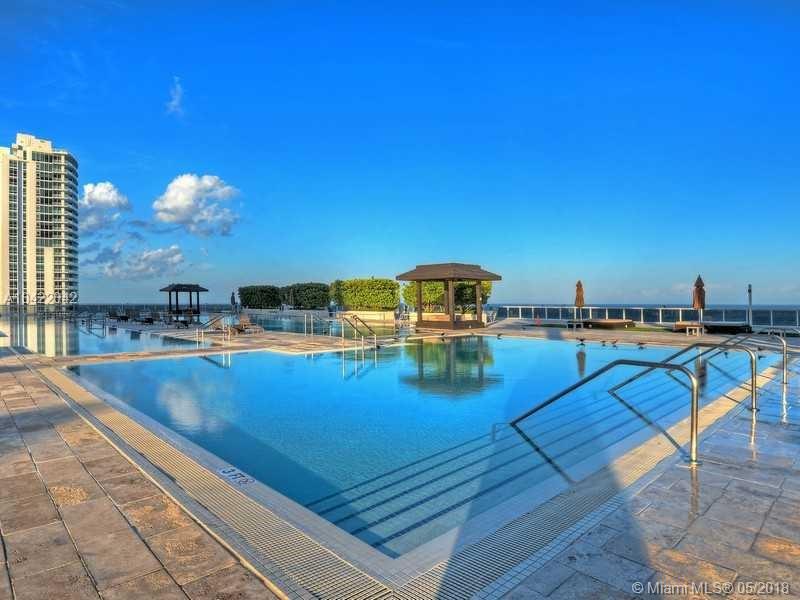 BEACH CLUB THREE CONDO - Residential