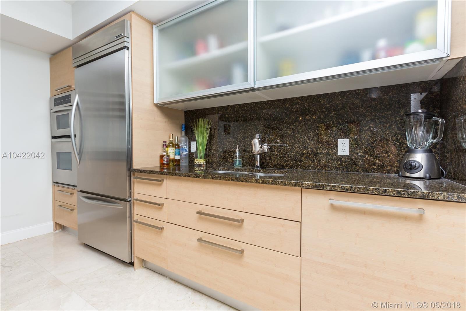 BEACH CLUB THREE CONDO - Residential