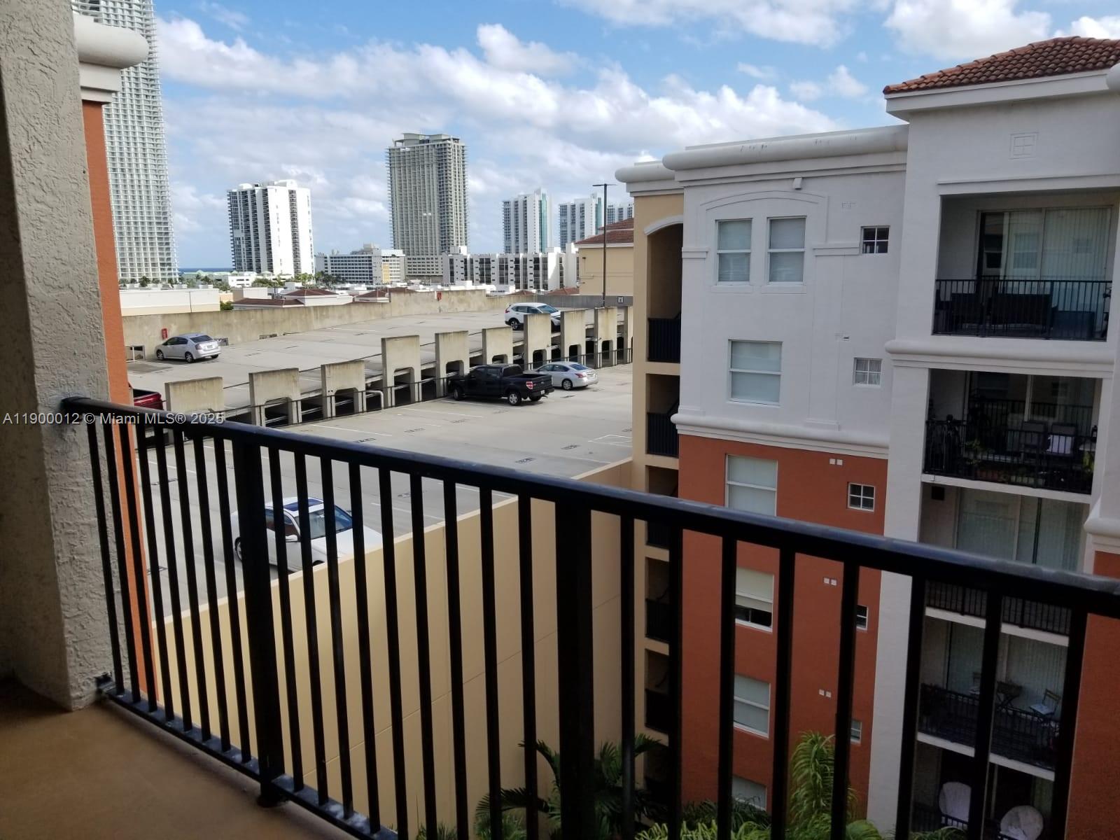 PORTO BELLAGIO CONDO - Residential Lease