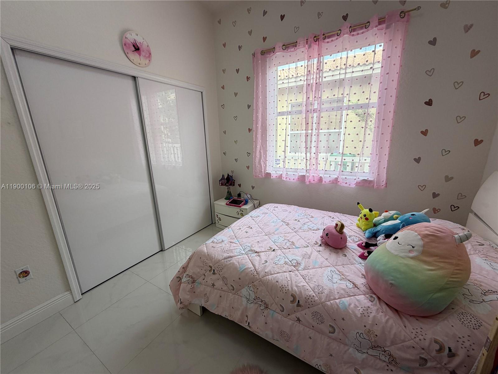 POD 3 AT MONARCH LAKES - Residential Lease