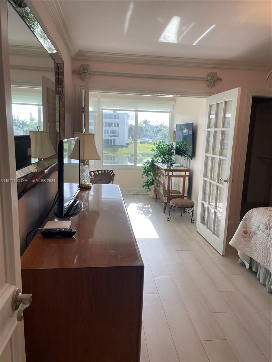 YARMOUTH AT CENTURY VILLA - Residential Lease