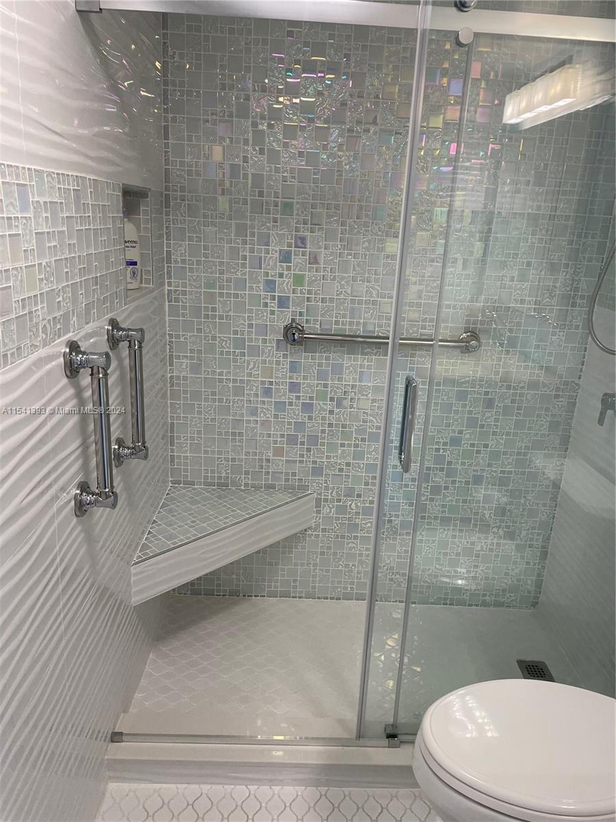 YARMOUTH AT CENTURY VILLA - Residential Lease