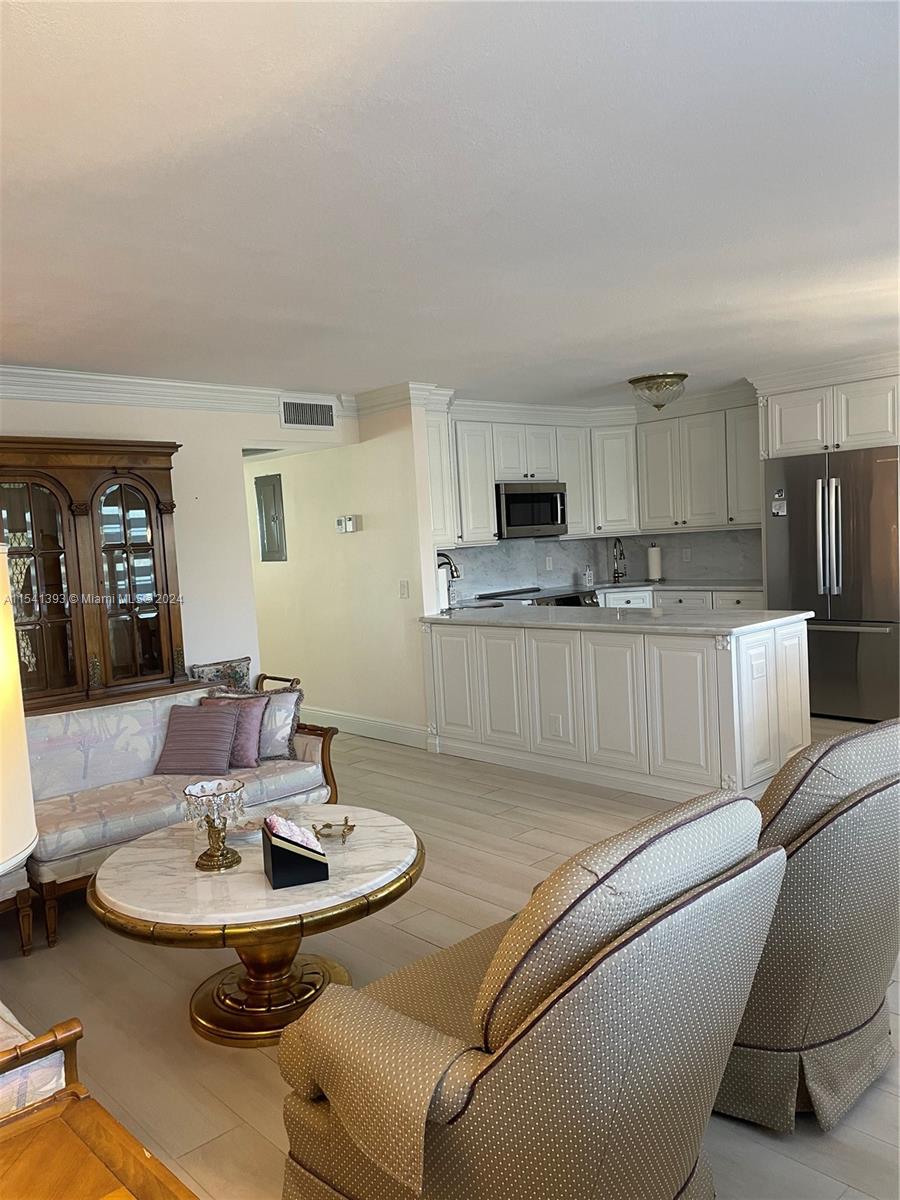 YARMOUTH AT CENTURY VILLA - Residential Lease