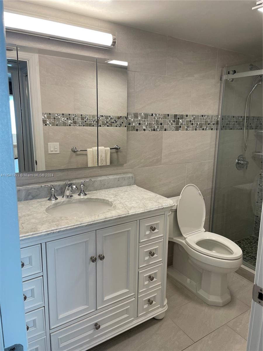 YARMOUTH AT CENTURY VILLA - Residential Lease