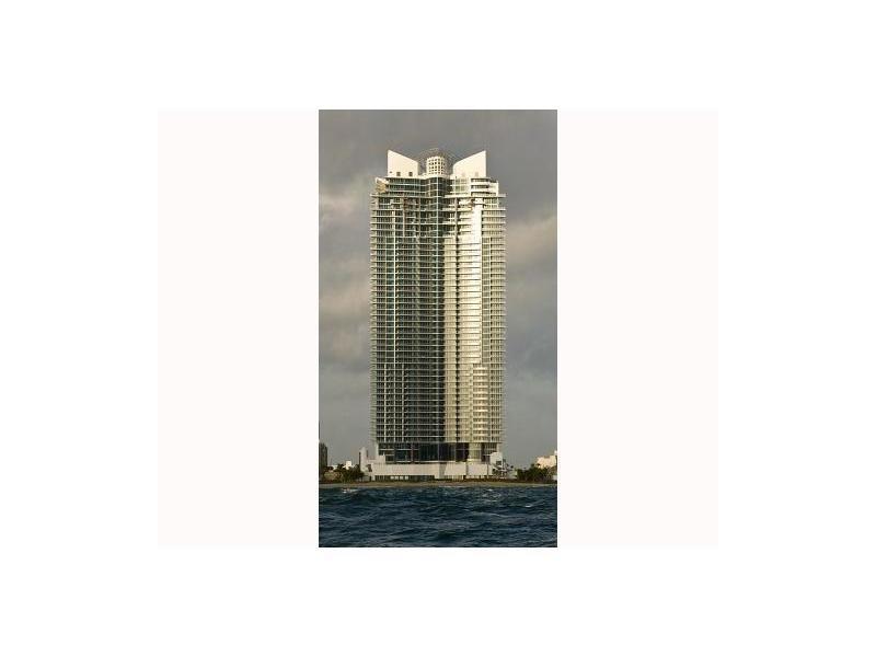 ***BEST DEAL WITH SPECTACULAR VIEWS*** Be a part of the most exclusive full service building in Sunny Isles 2 balconies to enjoy the soothing sunrise and warm sunsets. This high tech unit with priv elev features Larger Master bedroom 36X36 marble flrs ele ct shades floor to ceiling windows IPOD station, state of the art Miele appliances Flat TVs Venetian plaster.. world class SPA massage room, infinity-edge pool with juice bar, valet pkng, concierge and much more for you to enjoy. YOU MUST SEE THIS ONE!