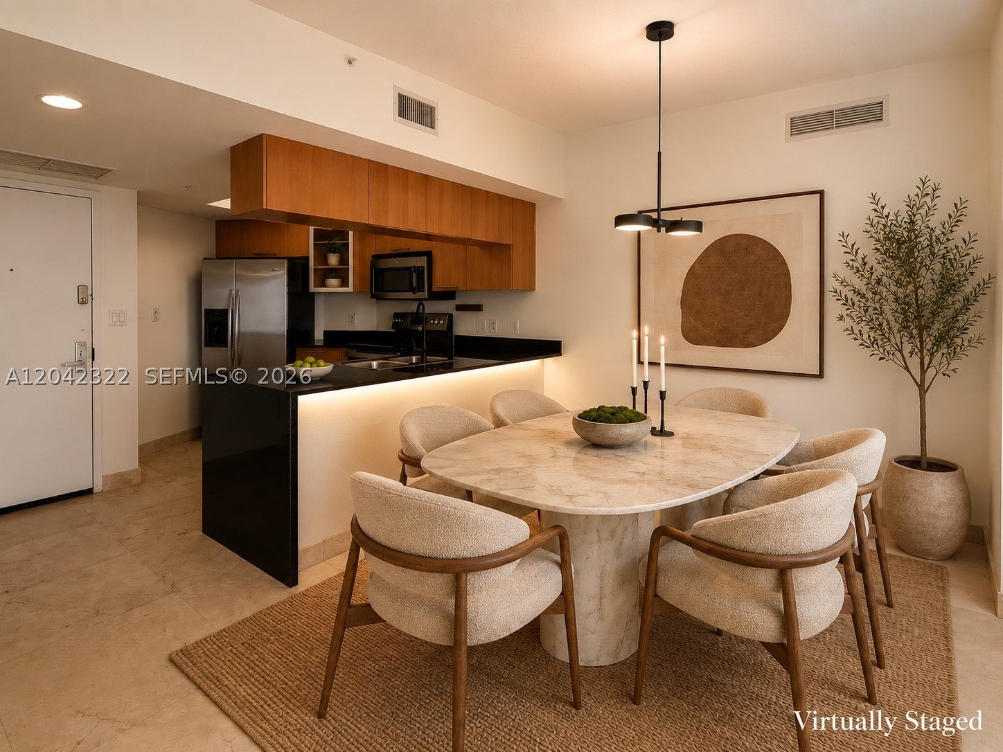1750 N Bayshore Dr 1814