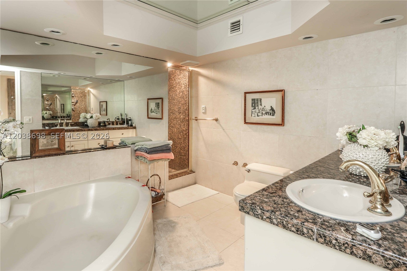 1251 Buchanan St, Hollywood, FL, 33019, USA, 3 Bedrooms Bedrooms, ,2 BathroomsBathrooms,Residential,Active,1251 Buchanan St,A12038698