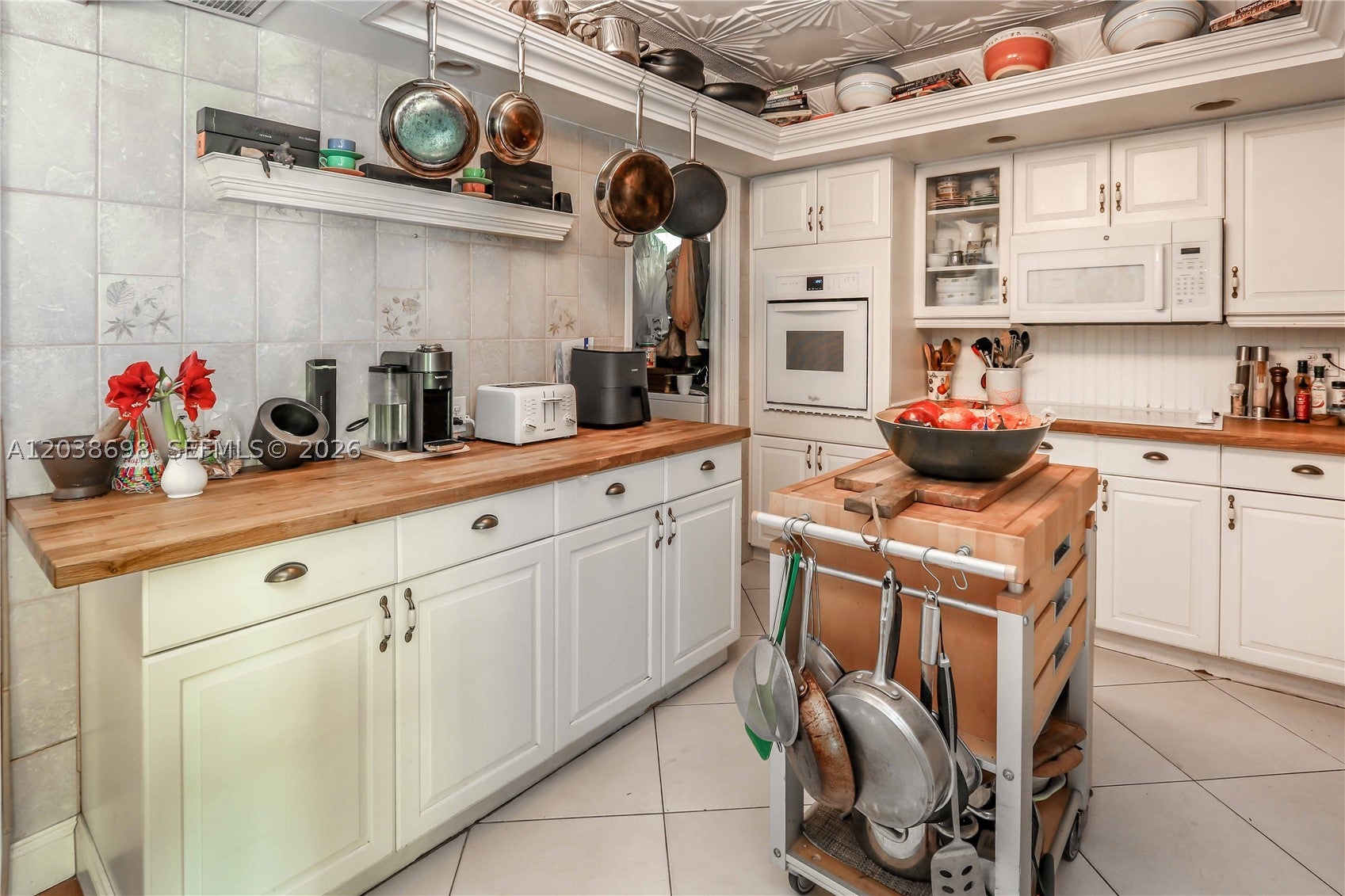 1251 Buchanan St, Hollywood, FL, 33019, USA, 3 Bedrooms Bedrooms, ,2 BathroomsBathrooms,Residential,Active,1251 Buchanan St,A12038698