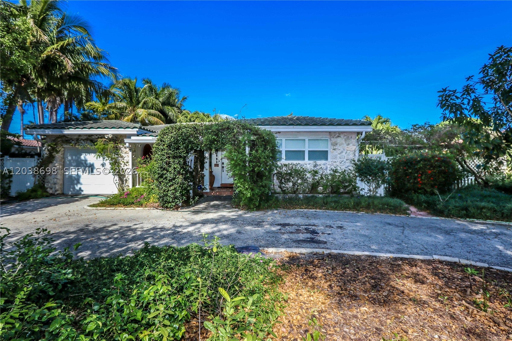 1251 Buchanan St, Hollywood, FL, 33019, USA, 3 Bedrooms Bedrooms, ,2 BathroomsBathrooms,Residential,Active,1251 Buchanan St,A12038698
