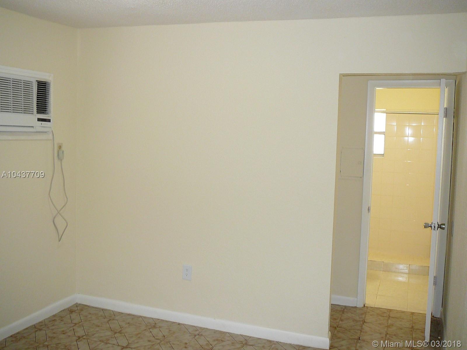 WESTWOOD LAKE 6TH ADDN - Residential Lease