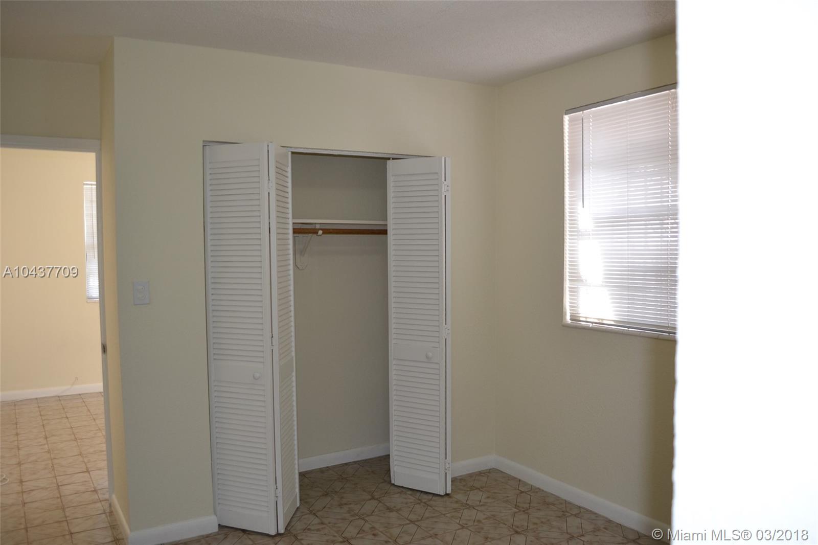 WESTWOOD LAKE 6TH ADDN - Residential Lease