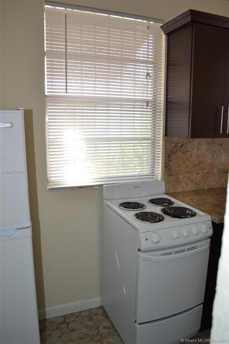 WESTWOOD LAKE 6TH ADDN - Residential Lease