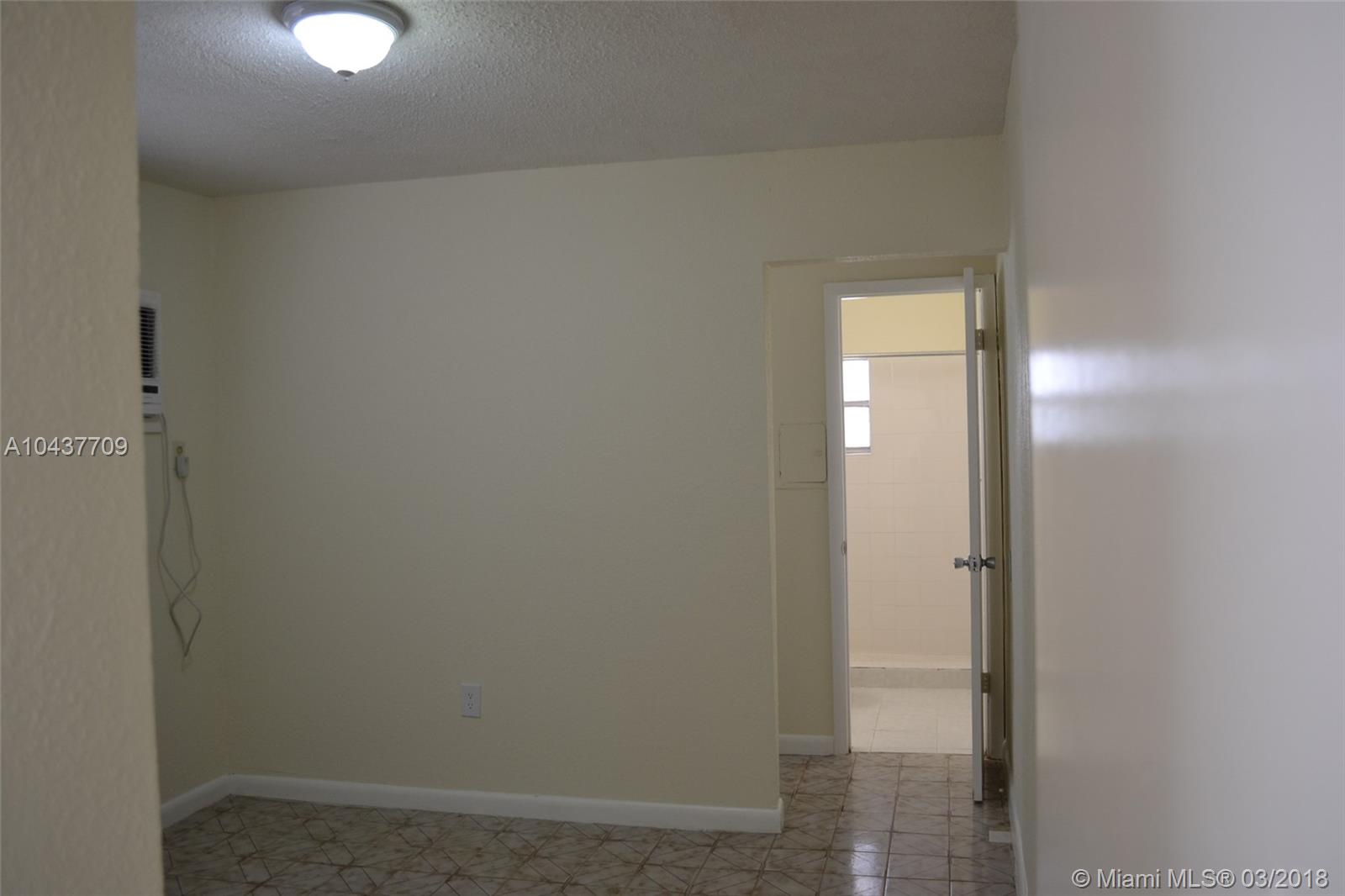 WESTWOOD LAKE 6TH ADDN - Residential Lease