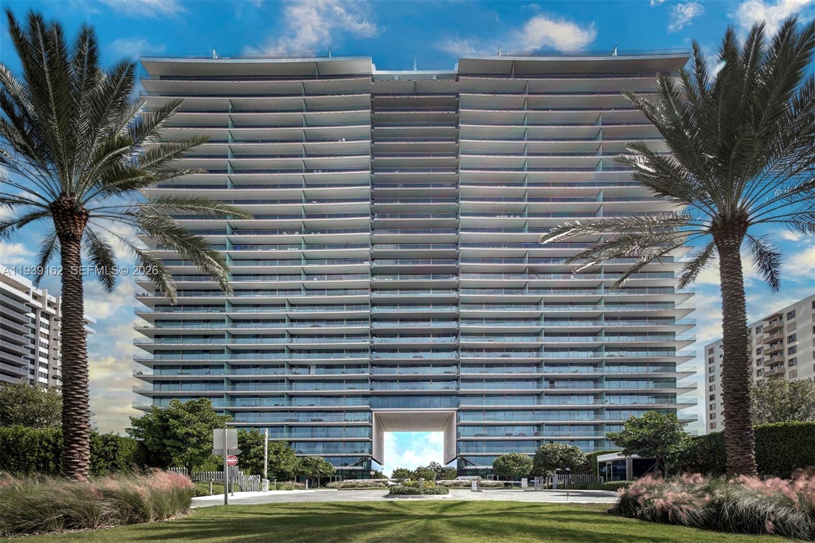 OCEANA BAL HARBOUR CONDO - Residential