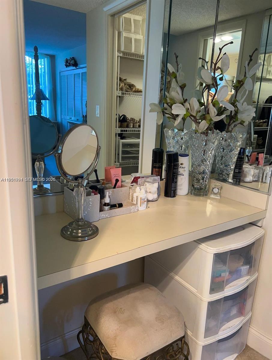 NO 99 PALM-AIRE COUNTRY C - Residential