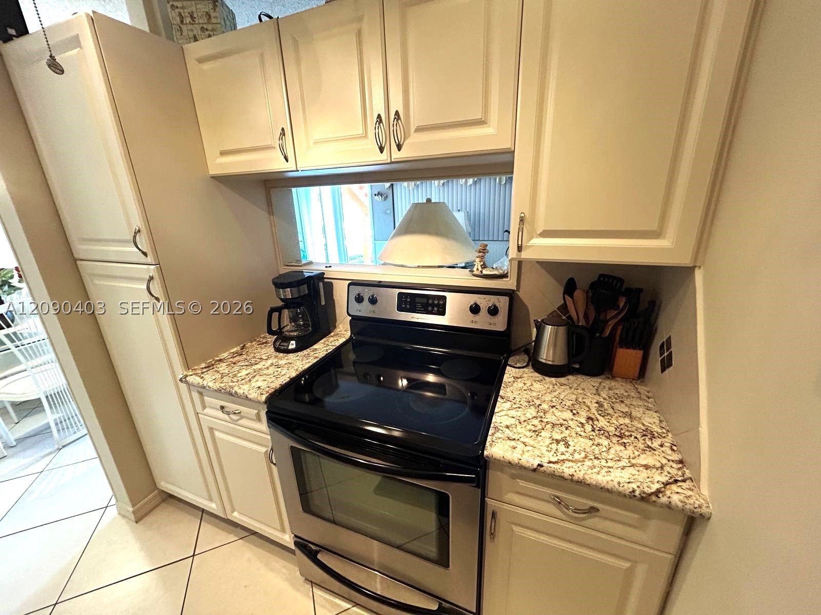 920 SW 11th Ave 9D