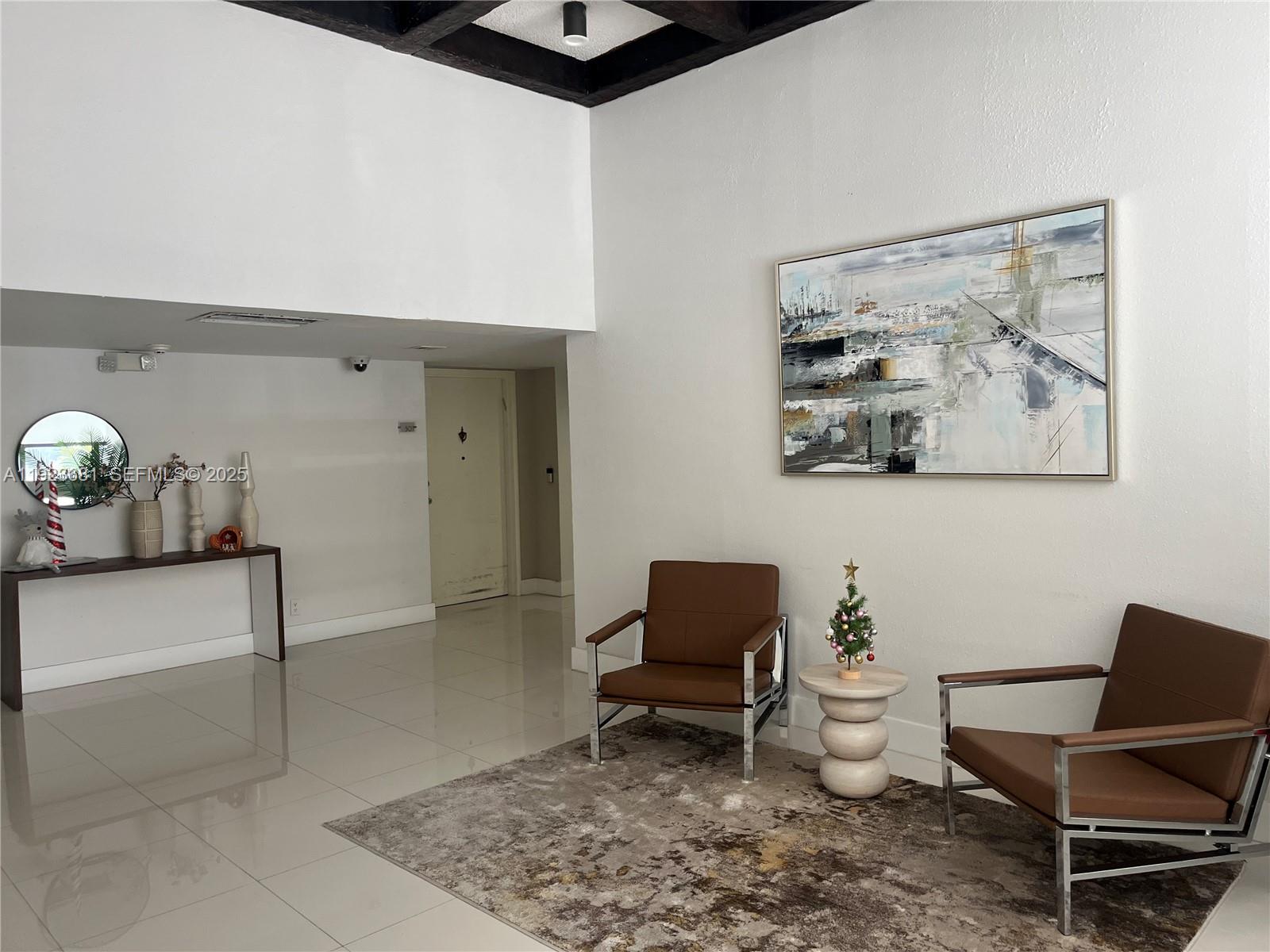 BUILDING SIX OF RACQUET C - Residential Lease