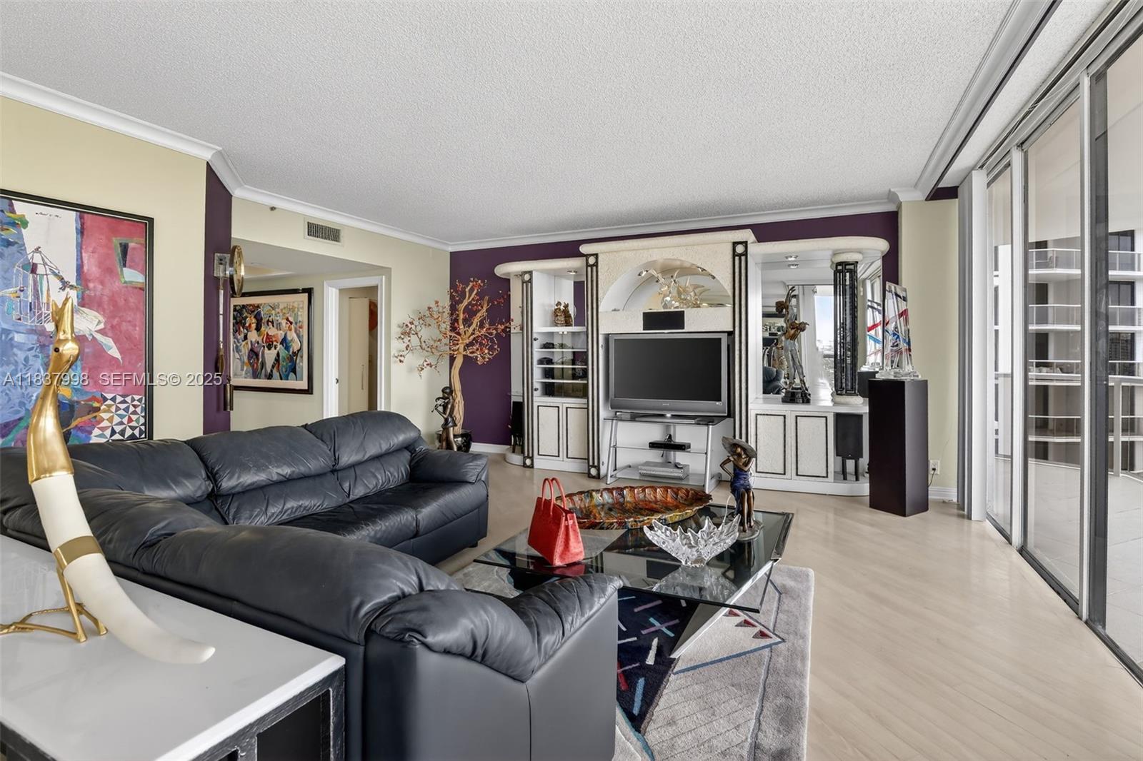 HAMPTONS WEST CONDO - Residential