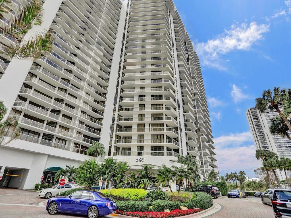 20281 E Country Club Dr 1801
