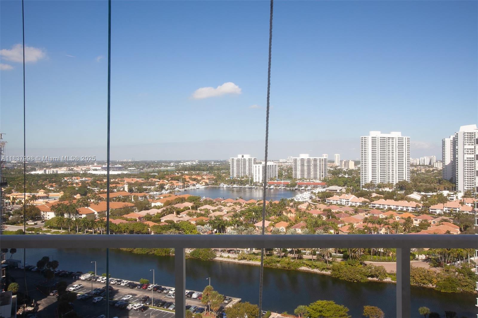 HAMPTONS WEST CONDO - Residential