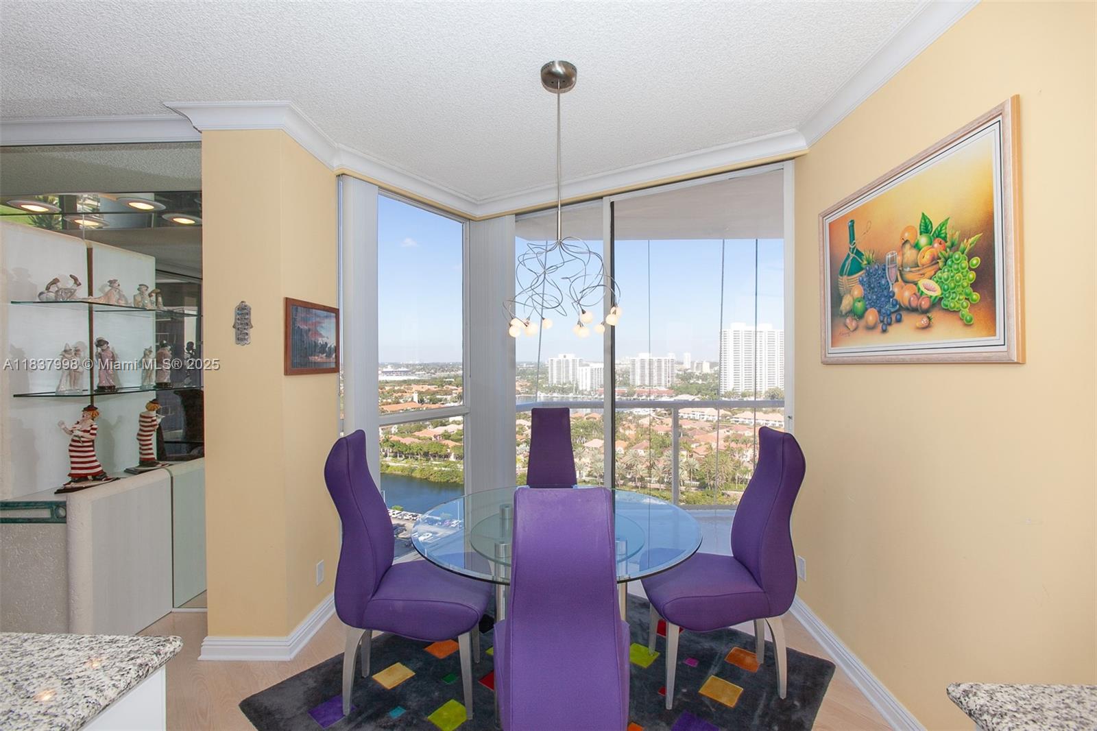 HAMPTONS WEST CONDO - Residential