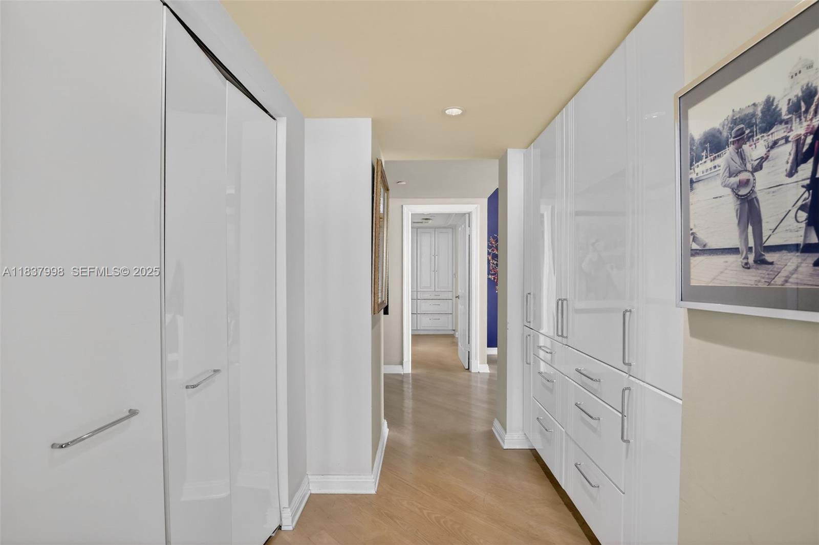 HAMPTONS WEST CONDO - Residential