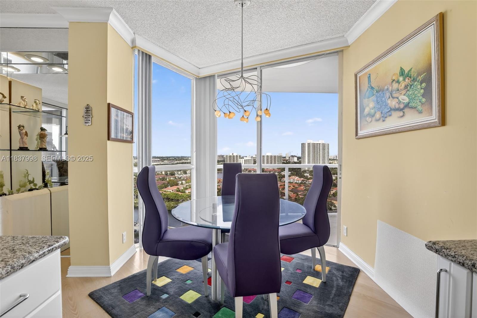 HAMPTONS WEST CONDO - Residential