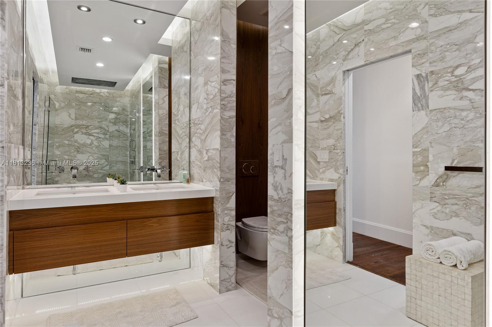 SUNSET LAKE AMD PL - Residential Lease