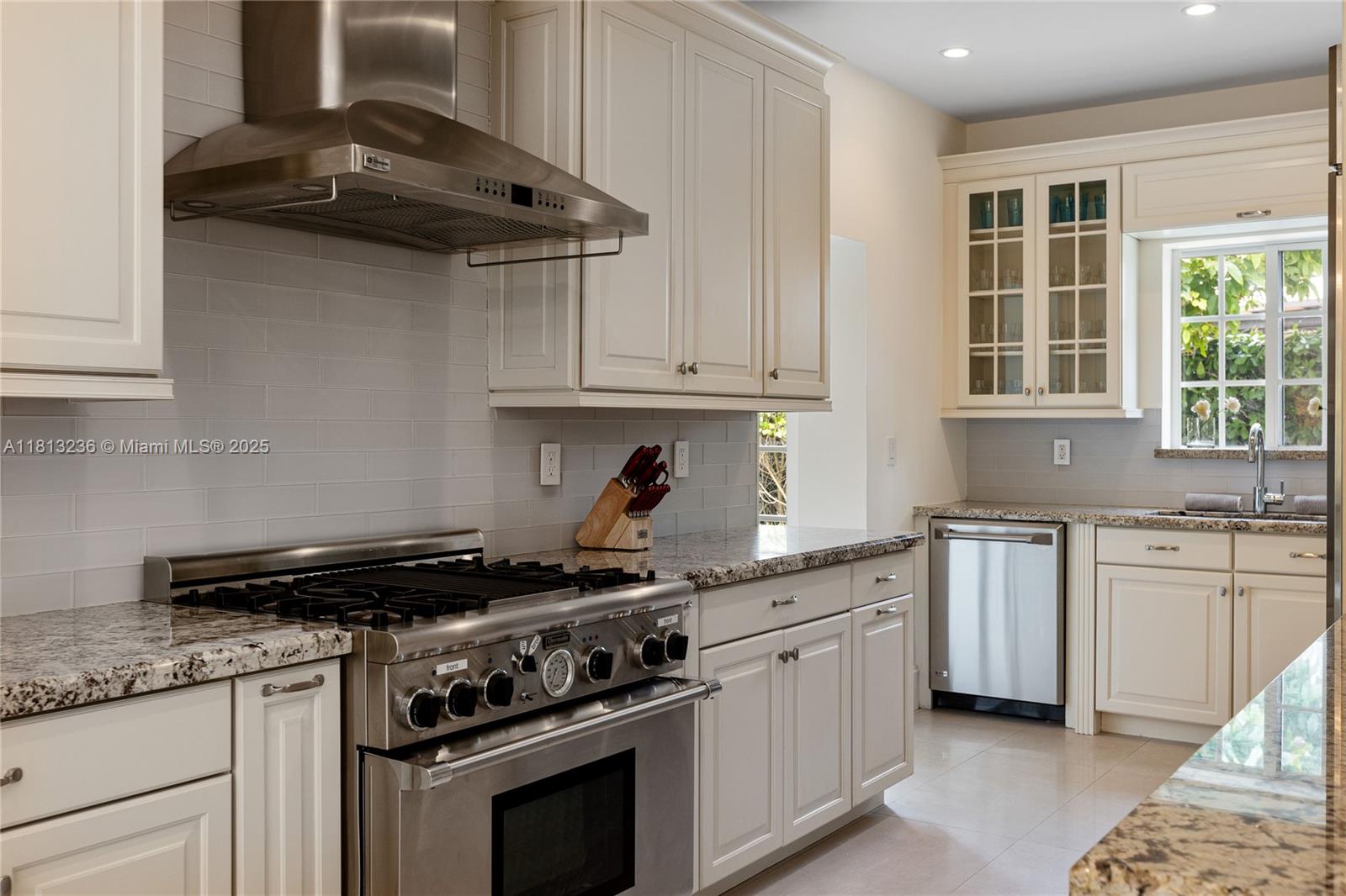 SUNSET LAKE AMD PL - Residential Lease