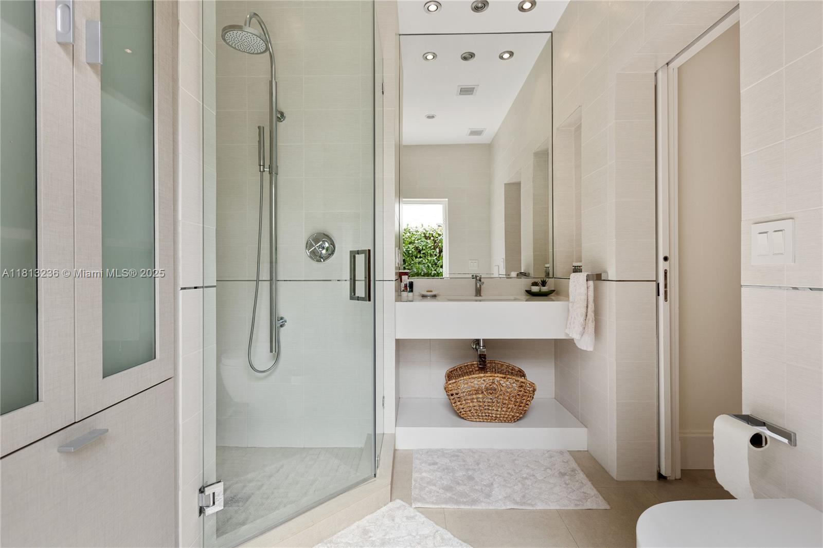 SUNSET LAKE AMD PL - Residential Lease