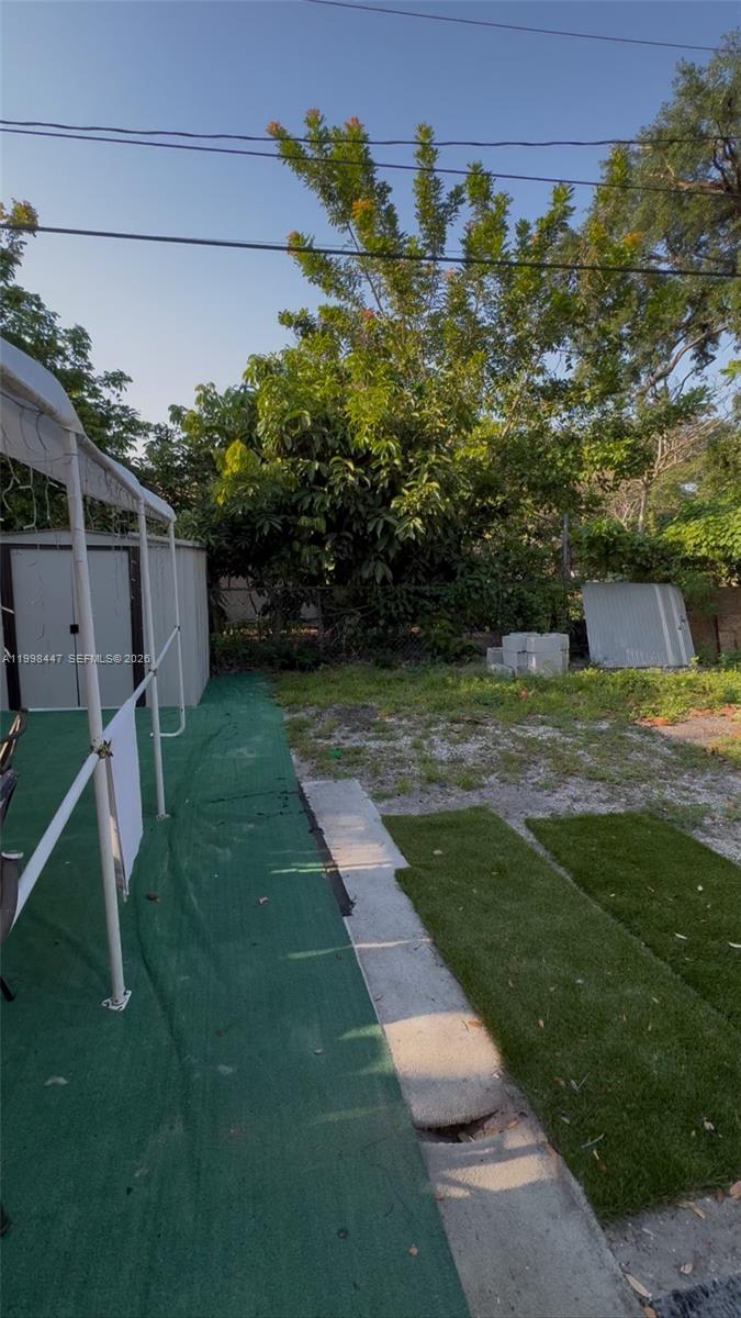 QUEENS PARK - Residential Lease