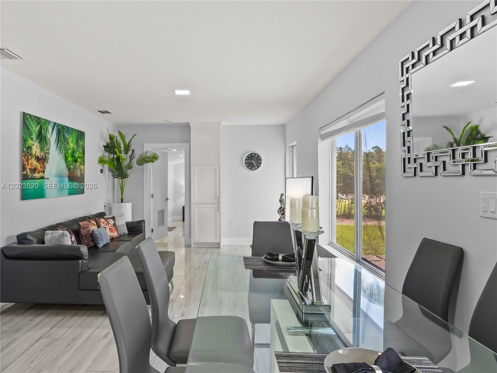 HIBISCUS PARK - Residential Lease
