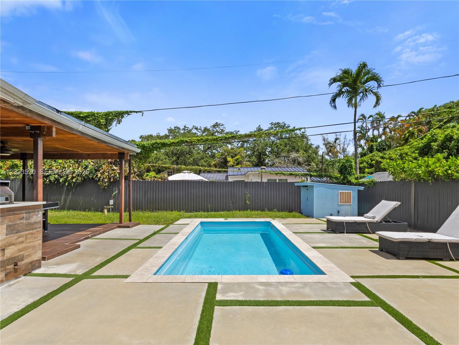 HIBISCUS PARK - Residential Lease
