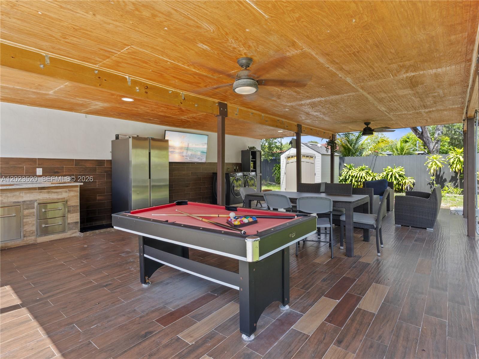 HIBISCUS PARK - Residential Lease