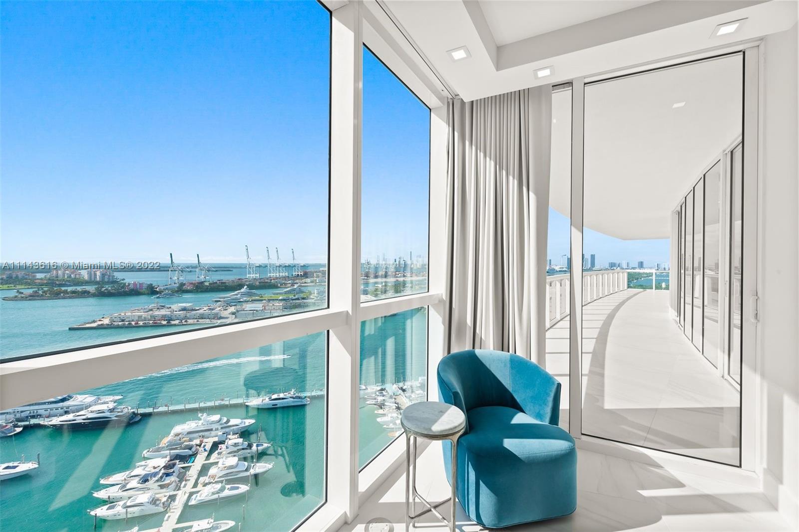 ICON CONDO - Residential