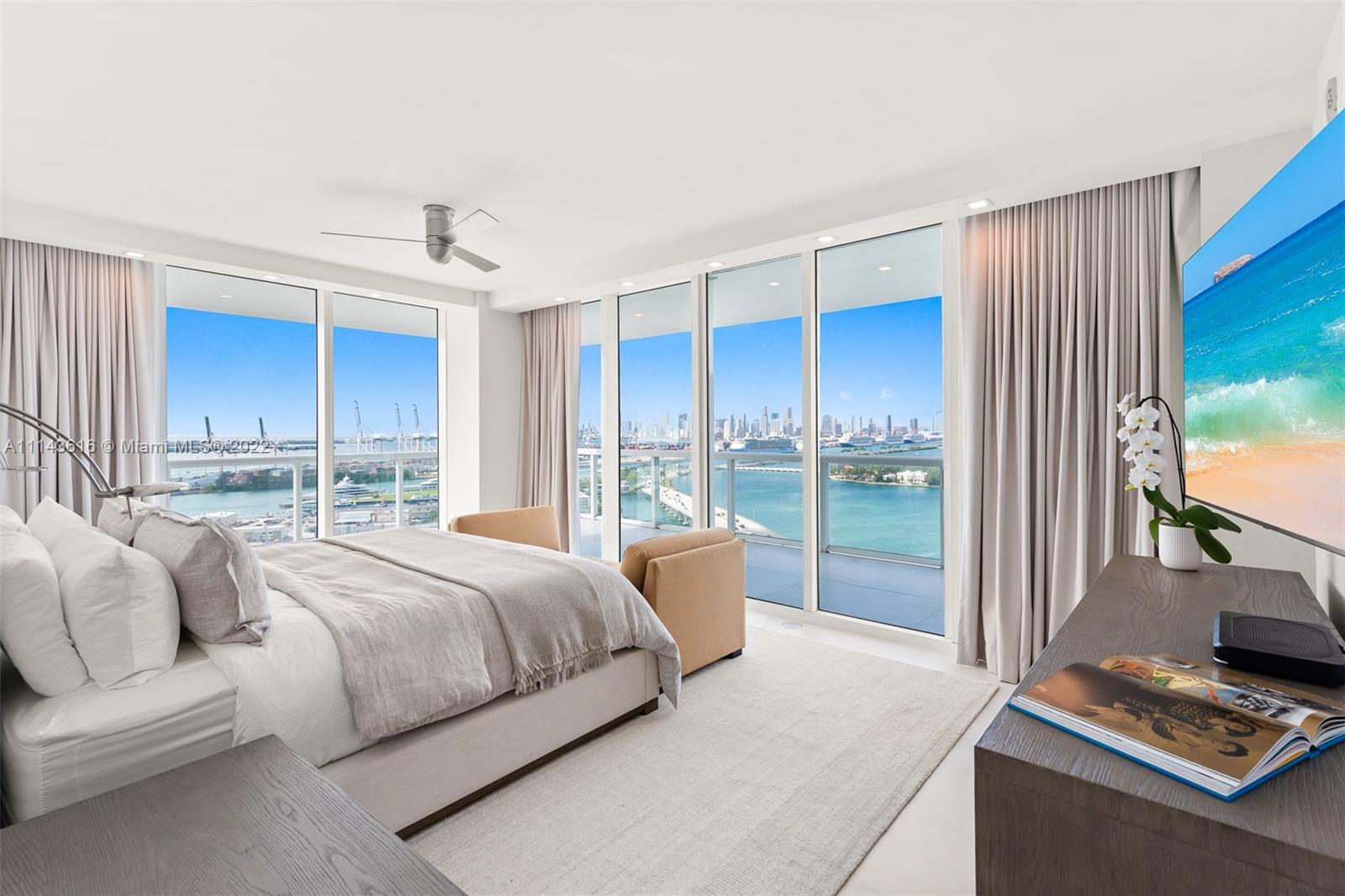 ICON CONDO - Residential