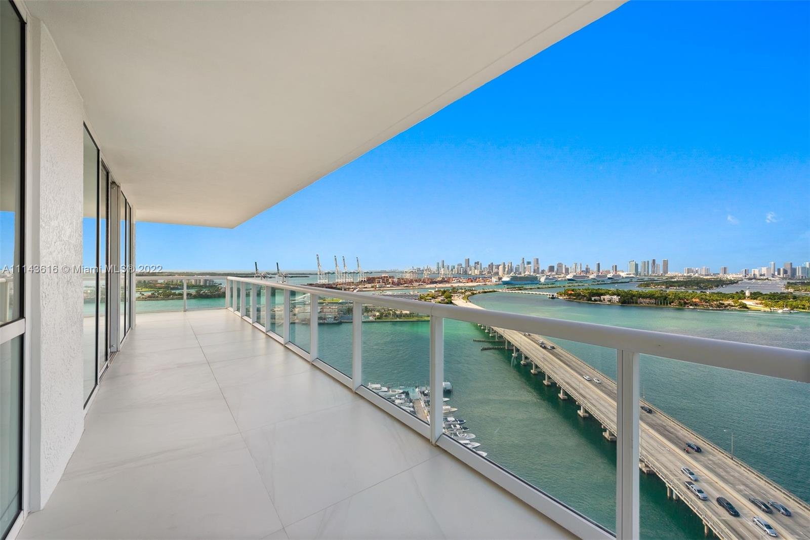 ICON CONDO - Residential