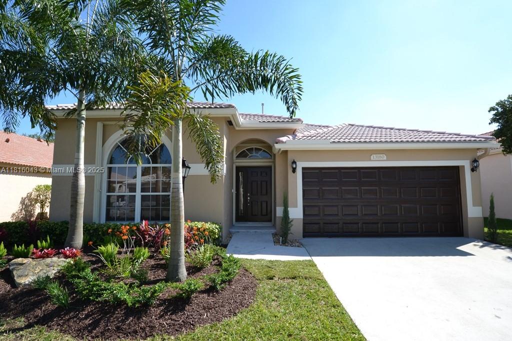 13180 Nw 19th St, Pembroke Pines, Miami-Dade County, Florida - 4 Bedrooms  
3 Bathrooms - 